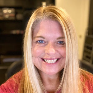 Meet your Posher, Keri